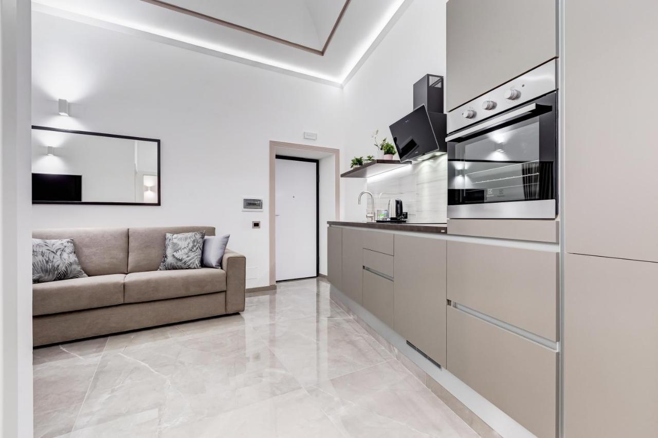 Unoseitre - Luxury Apartment & Suite Рим Экстерьер фото